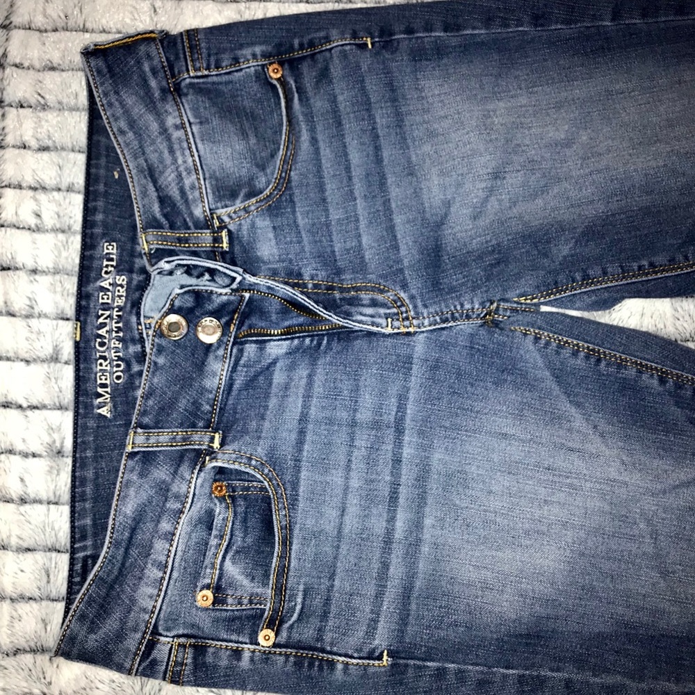 American Eagle Size 8 Artist Jeans
